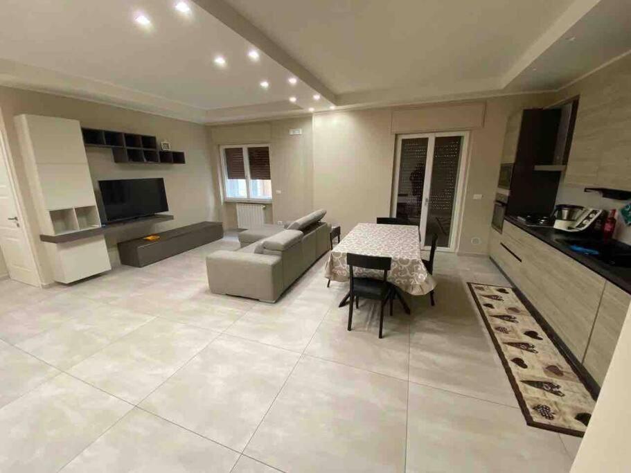 Il Poeta Manfredonia - Suite Con Balcone ภายนอก รูปภาพ